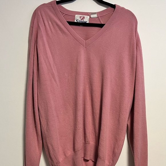 Pink Wool sweater V neck Golf style sweater with relaxed fit VIntage V Neck - Picture 2 of 9